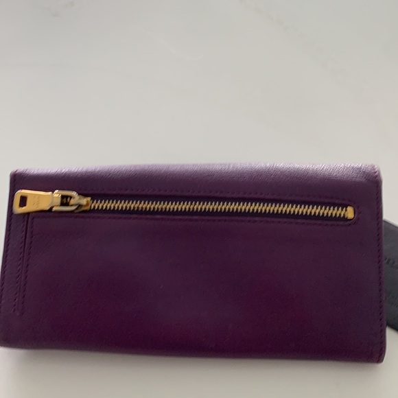 - PRADA wallet AUTHENTIC - Picture 4 of 9